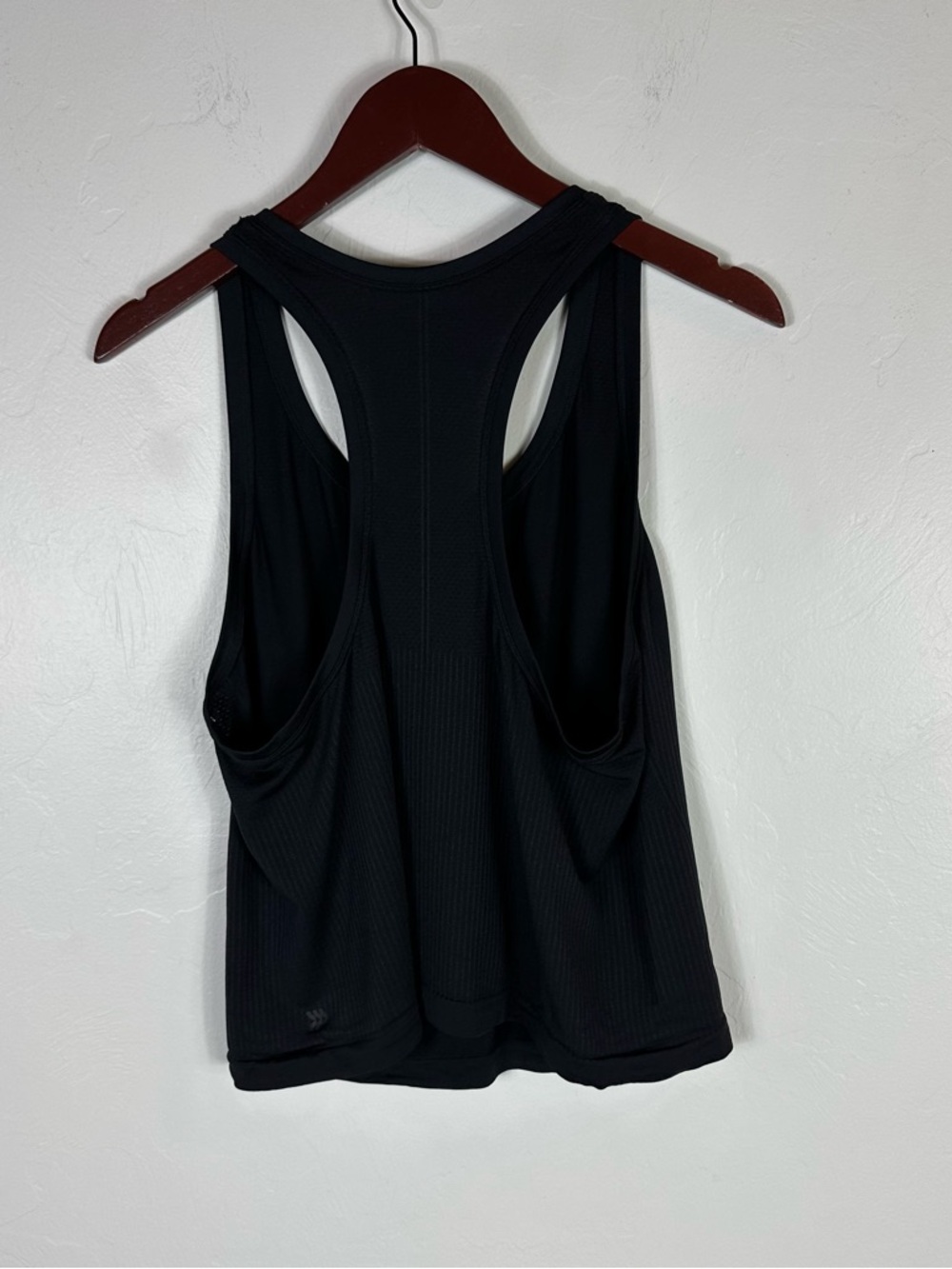 All In Motion Black Racerback Performance Tank Top L - Picture 2 of 4